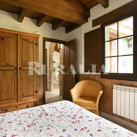 Apartamento Mirando al cuera amarillo appto con pisc- pdra001r Lledias