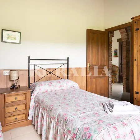 Mirando al cuera amarillo appto con pisc- pdra001r Apartamento *