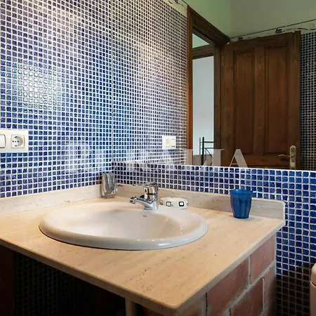 Mirando al cuera amarillo appto con pisc- pdra001r