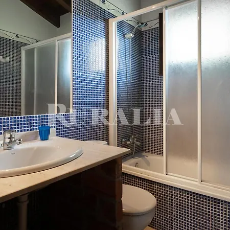 Mirando al cuera amarillo appto con pisc- pdra001r Apartamento *