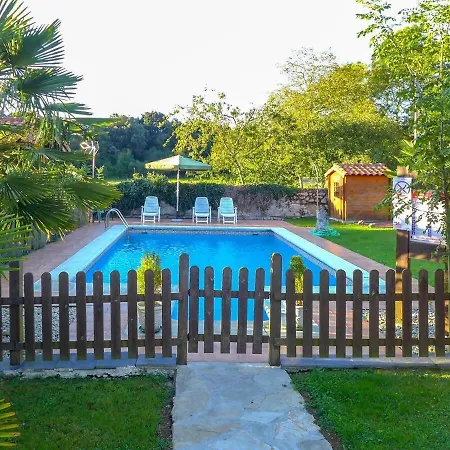Ruralia Apto Mirando Al Cuera Verde Con Piscina En Posada De Llanes * Lledias